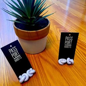 Lavender Knot Earrings